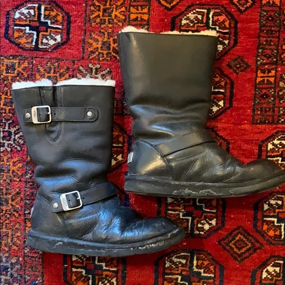 Ugg Leather Boots - Picture 1 of 10